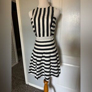 Gianni Bini 2 piece black & white striped set in size XS/S